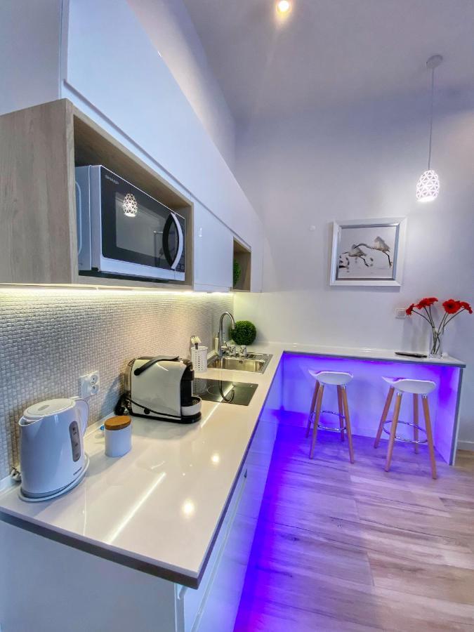 Apartament Bialy Z Jacuzzi Краков Экстерьер фото