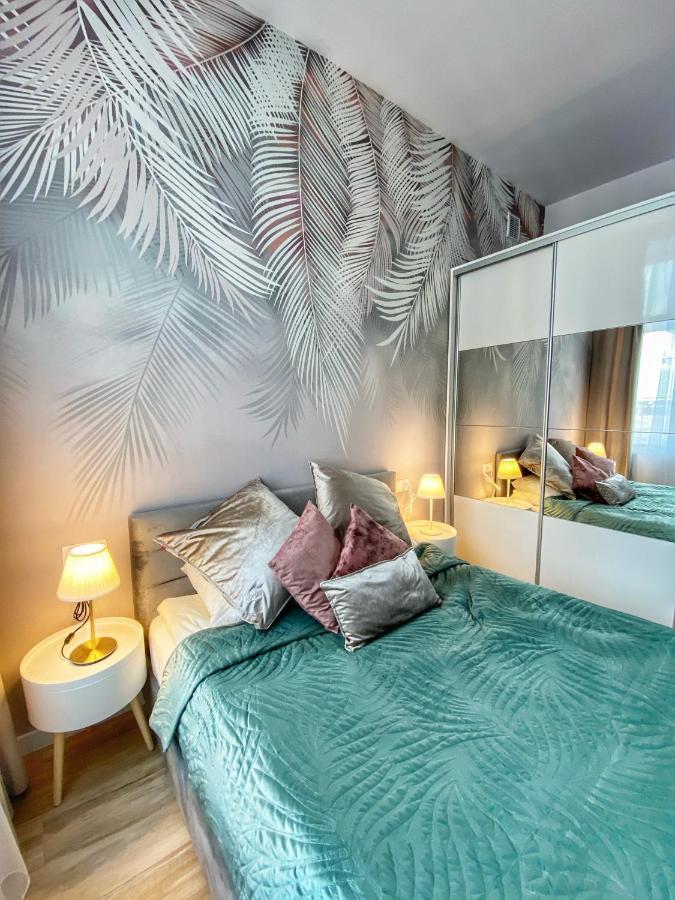 Apartament Bialy Z Jacuzzi Краков Экстерьер фото
